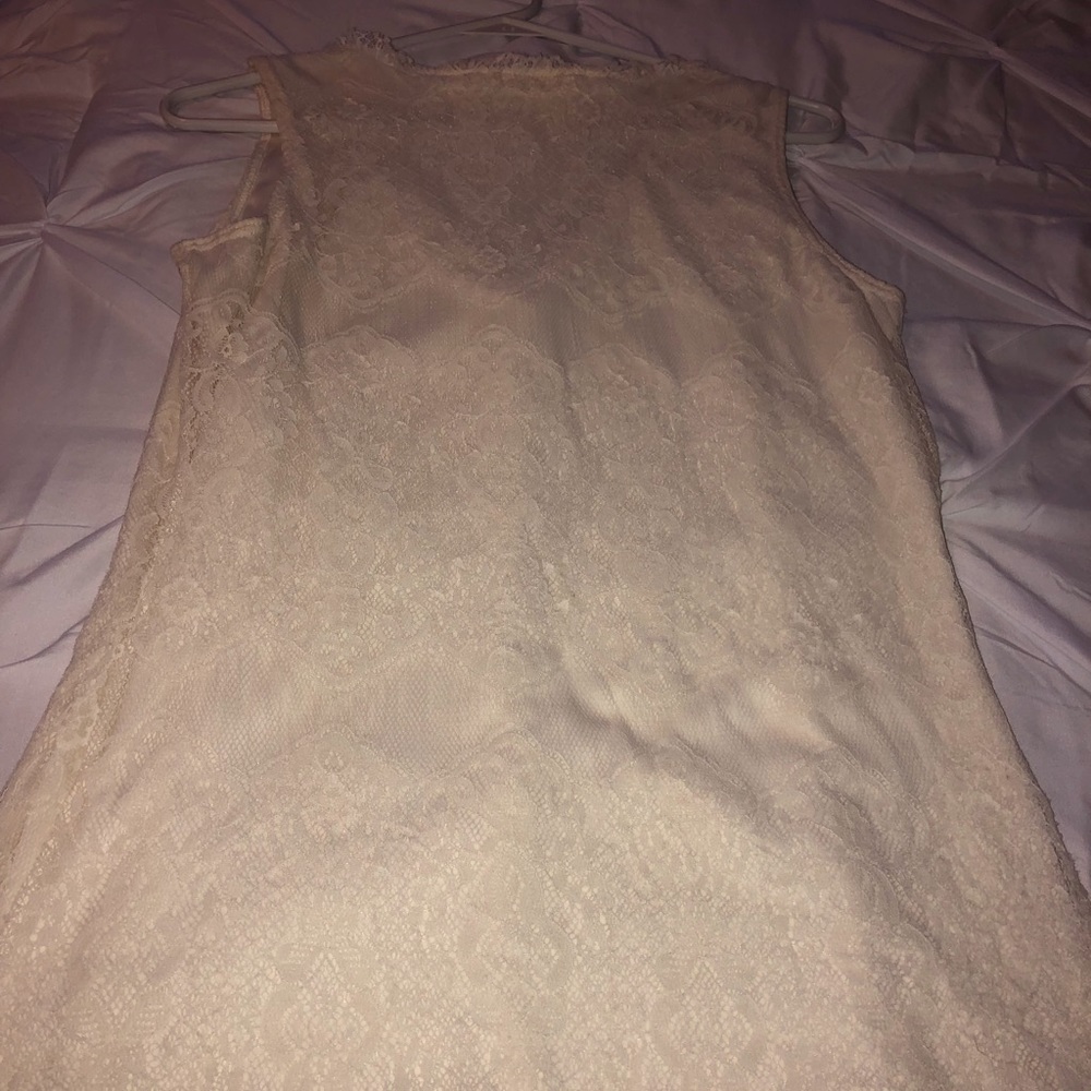 Lace top - Picture 2 of 4
